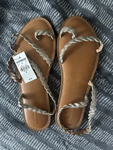 Express Flat Sandals - Picture 1 of 2