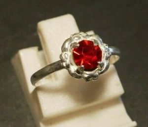 835 Silber Kinderring Ring Jugendstil Art Deco 1,325 cm Roter Besatz Facettiert - Bild 1 von 10