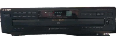 Sony 5 Disk CD Changer Home Audio CDP-CE315 Stereo L/R RCA Read - Image 1 of 4