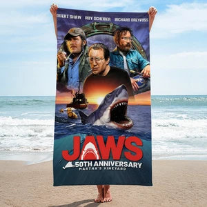 Telo mare rettangolare Jaws 50° anniversario 1975-2025 - Foto 1 di 1