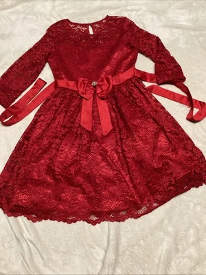 Vestido de encaje rojo brillante para niñas Rare Editions con lazo en la cintura Foto 1 de 4