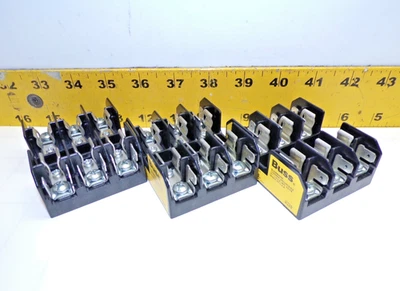 3) Bussmann 3 Pole Fuse Block 30 Amp 600 VAC  BM6033PQ  LOT OF 3 - Image 1 of 4