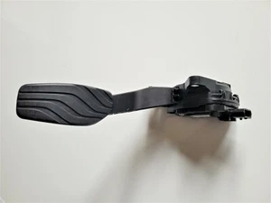 2014 - 2020 Nissan Rogue Accelerator Gas Pedal Travel Sensor OEM 180024BA0A - Picture 1 of 6