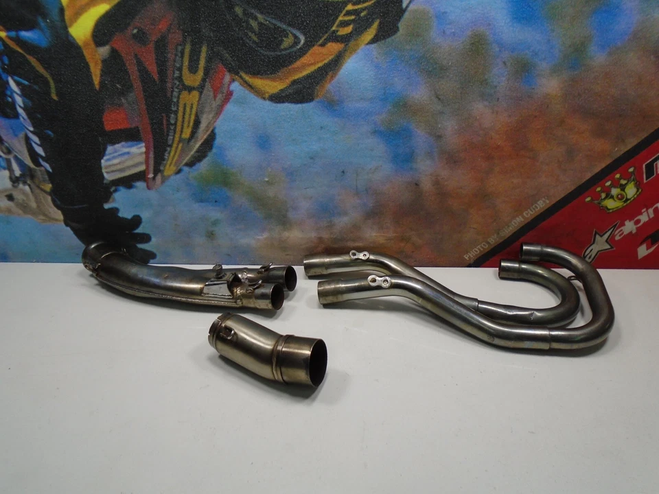 Tubo de escape KTM EXC 250 2003 03 EXC250 4 tiempos Foto 1 de 4