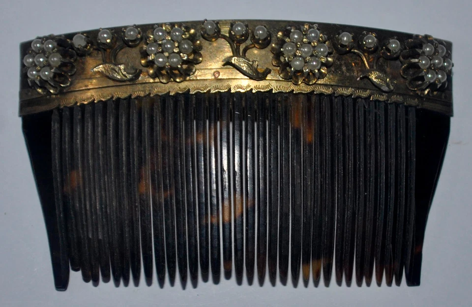 Philippine Heirloom Paineta Comb w/ Intricate Floral Seed Pearls SILVER 1920s #A Foto 1 de 4