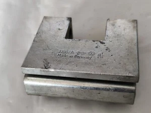 Aus einer Werkstattauflösung: VW/Audi 3300/A Spezialwerkzeug - Bild 1 von 3