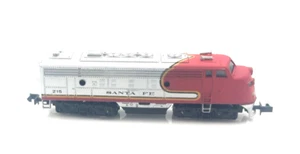 N Bachmann Santa Fe Powered Diesel F Series A Unit #215 - Picture 1 of 5