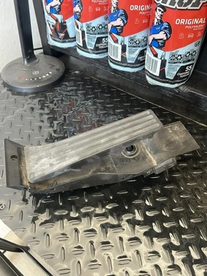 Conjunto de acelerador de pedal de gas OEM BMW E90 E92 335xi F25 F26 X1 X2 X3 X4 G11 G12 Foto 1 de 3