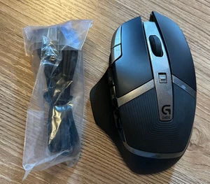 Logitech G602 11 Button Gaming Mouse- Customer Return– Tested & Working - Afbeelding 1 van 2