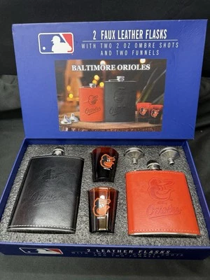Baltimore Orioles Juego de 2 frascos de cuero sintético, vasos de chupito y embudos MLB NUEVO Foto 1 de 4