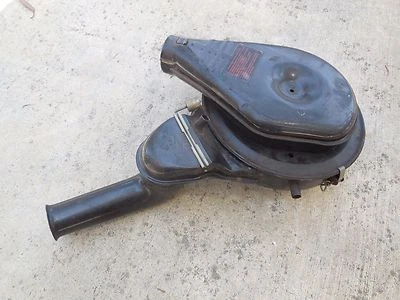 Porsche 914 Luftfiltergehäuse - Image 1 of 4