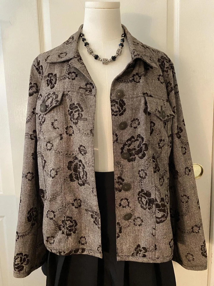 Chaqueta Blazer Bellota Marrón Floral Bordada con Botones Otoño Otoño Terroso Foto 1 de 4