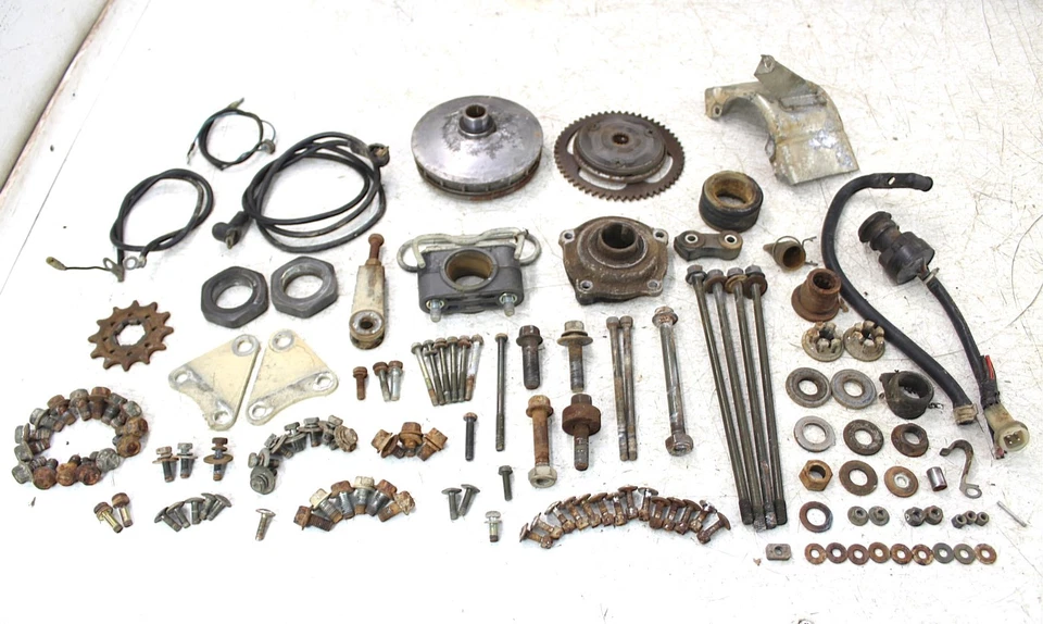 1989 Yamaha Breeze 125 Chassis Bolt Kit Hardware Motor Mount Wire One Way Clutch - Image 1 of 4