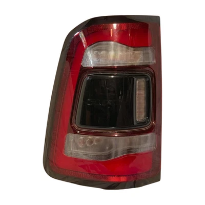 2019-2024 Dodge Ram 1500 TRX Rear Left LED Tail Light - Blind Spot 68262533AG Foto 1 de 4
