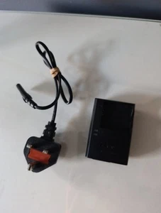GENUINE CANON CB-2LDE CB2LFE CHARGER NB-11L BATTERY - A2400is A4000is ELPH 110HS - Picture 1 of 3