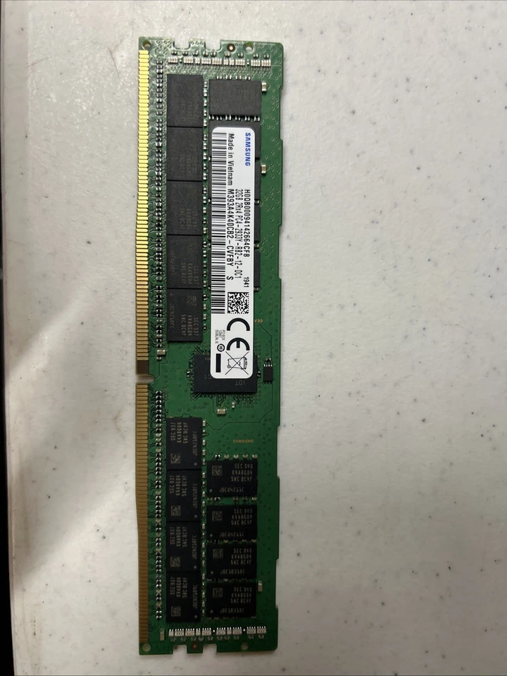 Memoria de servidor 32 GB DDR4-2933 RDIMM ECC 2Rx4 Foto 1 de 2
