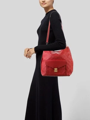 Сумка хобо Louis Vuitton LV красная Empreinte Metis - Изображение 1 из 4