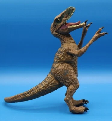 2015 Hasbro Jurassic World Park Velociraptor DELTA Dinosaur Raptor Figure Toy - Image 1 of 4