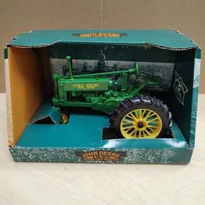 ERTL 1/16 John Deere 1937 Model "BN" General Purpose Tractor #5902DO NIB - Image 1 of 4