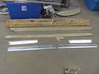 **LEER** NOS 56 57 Kit de reparación de panel basculante Chevrolet Chevy GM con placas de umbral Foto 1 de 4