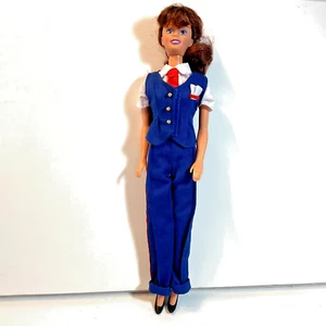 2003 MII Barbie Clone Assistente di Volo Fashion Doll 11" Ginocchia Piegate Alte - Foto 1 di 10