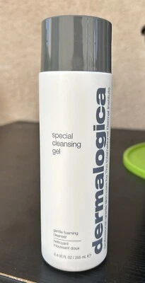 Dermalogica Gel Limpiador Especial (8,4 fl. oz / 250 ml) Foto 1 de 2