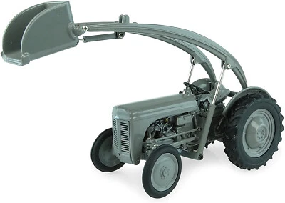 Universal Hobbies UH5247 Ferguson TEA20 Tractor with Frontloader 1:32 - Image 1 of 4