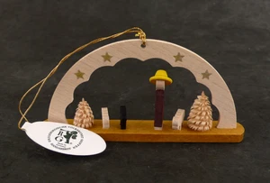 NEU MIT ETIKETT RICHARD GLAESSER SEIFFEN WEIHNACHTSSCHMUCK HOLZBOGEN mit SCHÄFER Deutschland - Bild 1 von 2