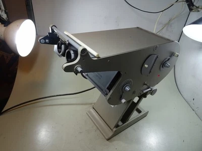 BAUSCH & LOMB 71-21-40-64 ARMED FORCES VISION TESTER 1pc - Image 1 of 4