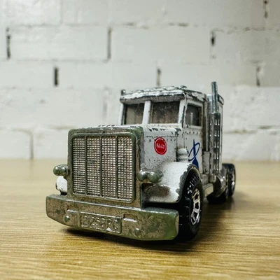 Matchbox Convoy NASA Peterbilt Semi Cab Truck White 1985 - Image 1 of 4