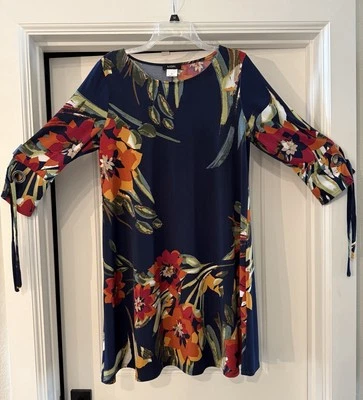 MSK 女式透明 3/4 袖圆领紧身连衣裙 L 大号二手状况完好 — 第 1/4 张图片