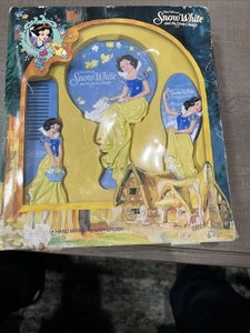 Juego de tocador vintage años 90 Blancanieves nuevo con etiquetas caja tiene daños - Imagen 1 de 10