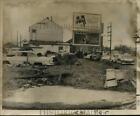 1966 Press Photo Unsightly junkyard at Belmont Place after Hurricane Betsy