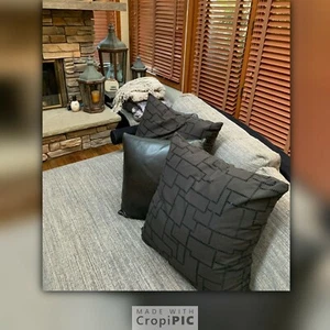 Schwarze Kissen komplett oder nur Bezüge 2er Pack riesig 22"x22" pro Stück - Bild 1 von 6