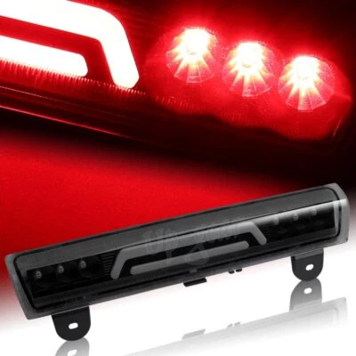 Lámpara de tercera luz de freno LED negra/humo para GMC Yukon XL 1500 2500 2000-2006 Foto 1 de 4