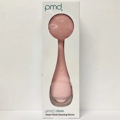 Dispositivo de limpieza facial inteligente PMD Clean en rubor (rosa bebé) - Nuevo en caja Foto 1 de 2