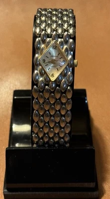 Винтажные женские кварцевые часы 1980-х Capezio «Уникальные» **новый аккумулятор ** - Изображение 1 из 4