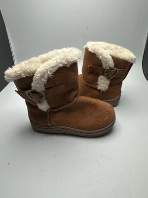 GARANIMALS ботинки ребенка ясельного возраста девочек размер 4 в форме сердца пряжка изолированная детская обувь - Изображение 1 из 4