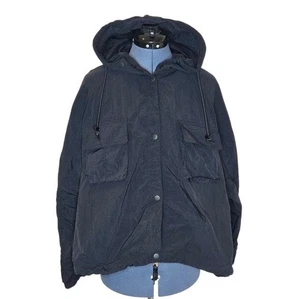 Cortavientos Rachel Roy negro calce relajado longitud corta con capucha frontal a presión XL - Imagen 1 de 12