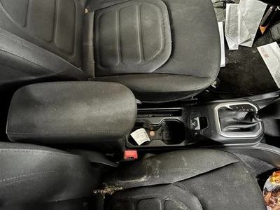 Consola piso delantero compatible con 18 RENEGADE 104730566 Foto 1 de 4