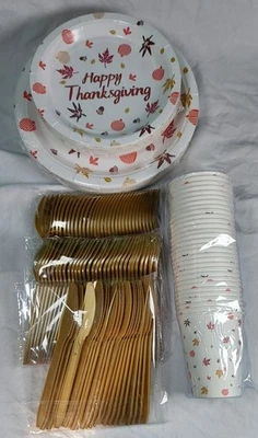 Juego de platos, tazas y cubiertos de papel de Acción de Gracias para 30 (180 piezas) Foto 1 de 4