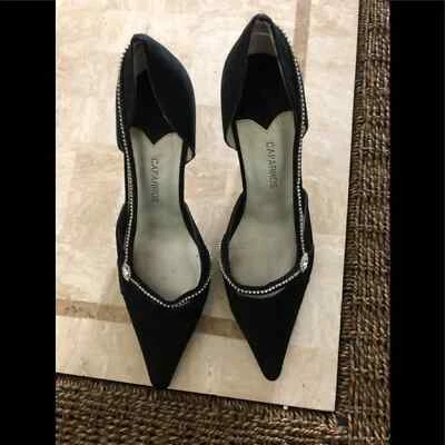 Caparros elegante tacón alto negro. Foto 1 de 4