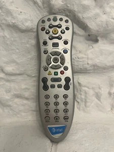 CONTROL REMOTO ORIGINAL OEM AT&T U-Verse plateado rc1534801/00 probado funciona... - Imagen 1 de 3