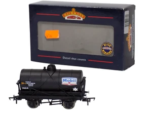 Bachmann 37-675 14 Ton Tank Wagon with large filler Mobil Oil - OO gauge - Foto 1 di 5