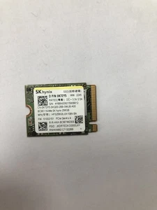 0K72Y5 Dell (Hynix HFS256GEJ3X108N) 256gb Bc901 M.2 - 2230 - 30mm Pci-e 4.0 X4 - Picture 1 of 1