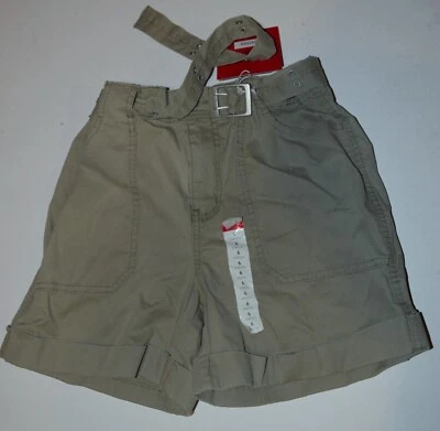 Novo Shorts Elástico Feminino Gloria Vanderbilt Algodão Tamanho 6 Verde Olvo - Imagem 1 de 3