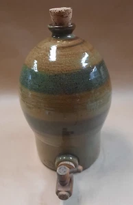 Bendigo Pottery Wine Barrel by Peter Devanny Jul 1971-1979 excellent condition - Picture 1 of 18