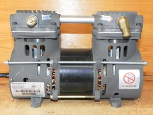 Ölfreie Zweikolben-Vakuumpumpe ZW280F, 94 l/min., -88 kPa - Bild 1 von 7