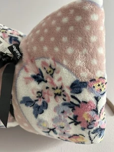 Vera Bradley Throw Blanket MON AMOUR Soft Blush PINK Hearts Flowers NWT - Picture 1 of 6
