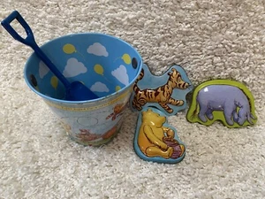 Disney Pooh Metal Bucket Shovel 3 Sand Molds C9 - Picture 1 of 9